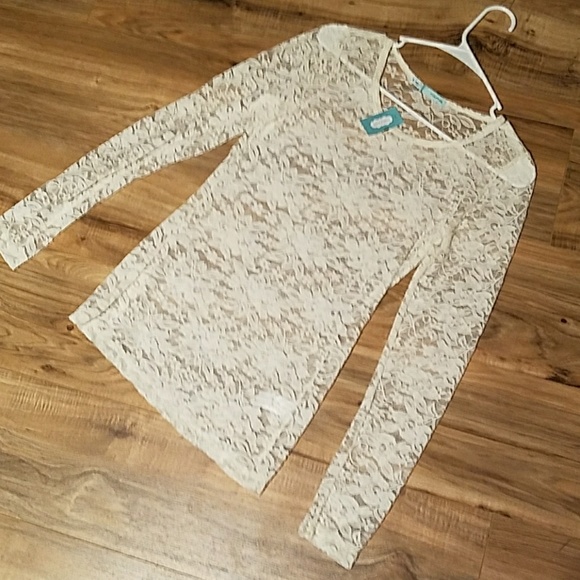 Tops - Lace top